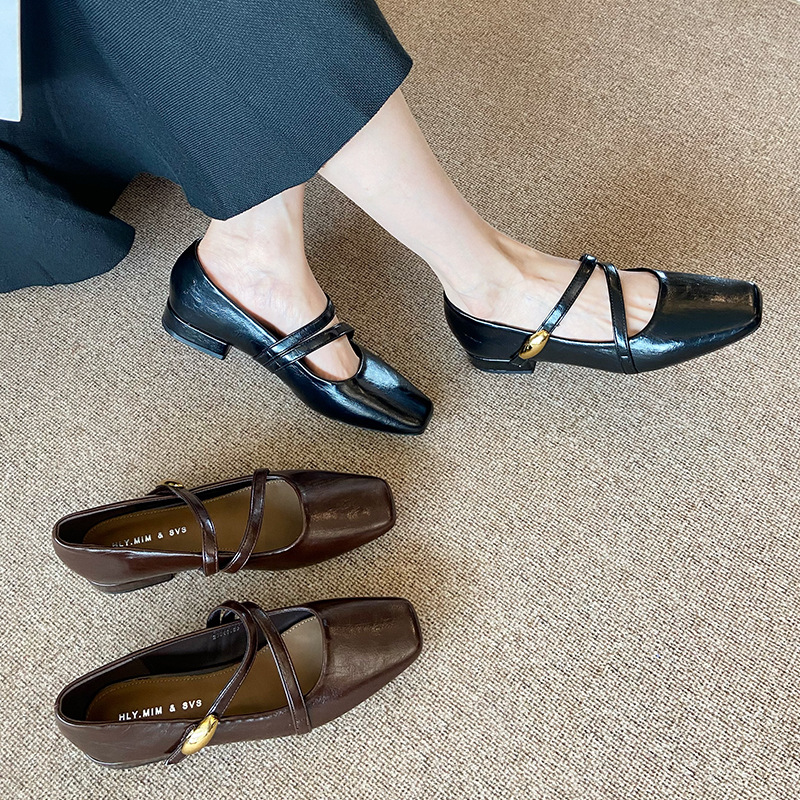 Dames schoenen, modieuze Mary  - Pump Heel Block recensie en prijs