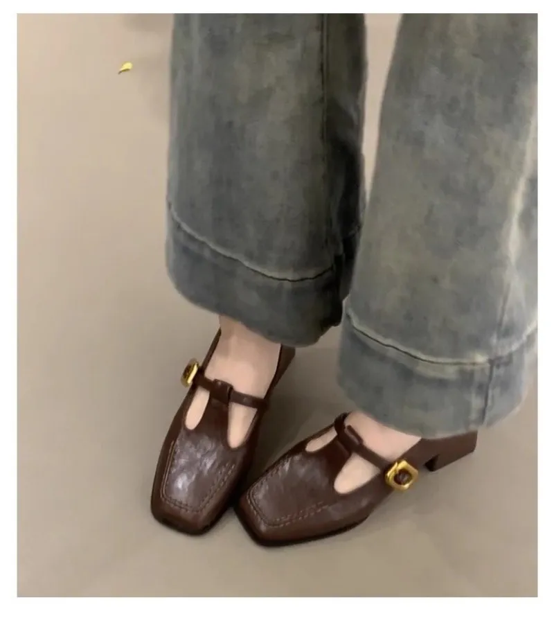 Dames Mary Jane schoenen met v - Womens Heels recensie en prijs